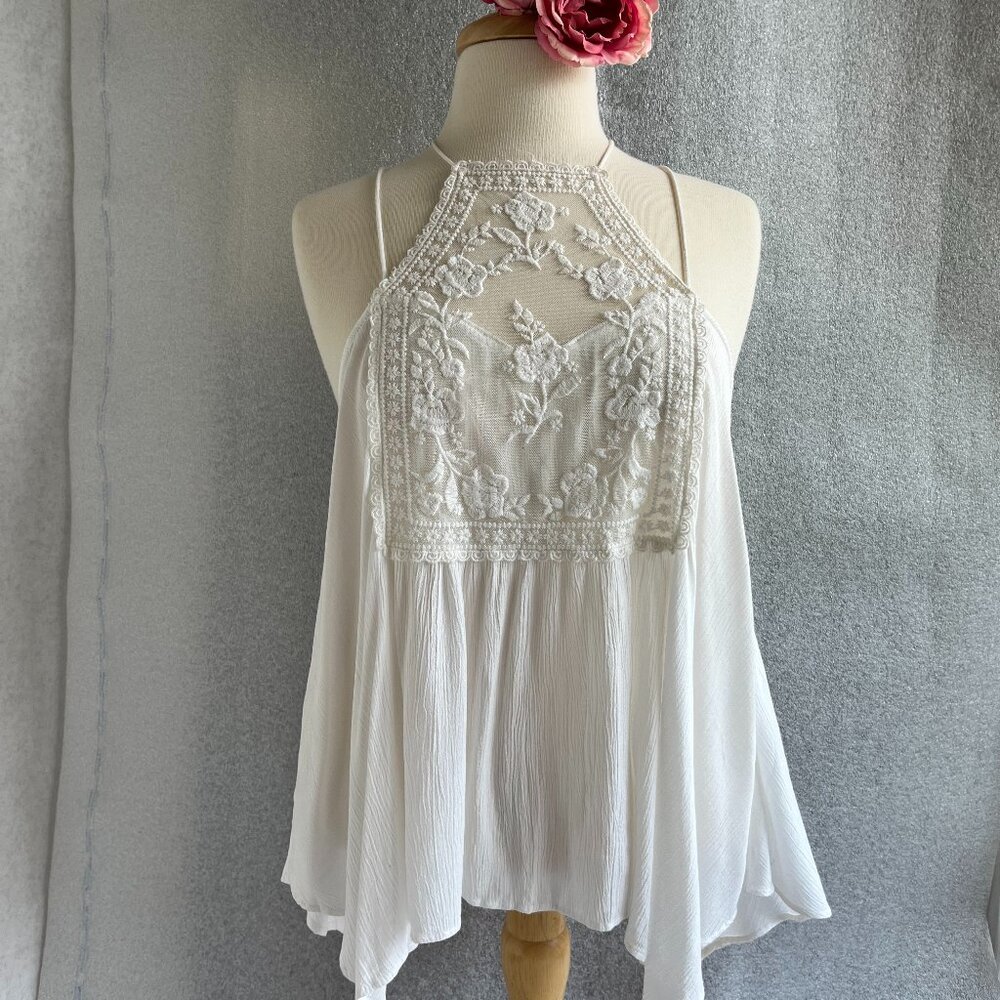 Abercrombie & Fitch White Flowy Spaghetti Strap Halter Embroidery Accent Size M